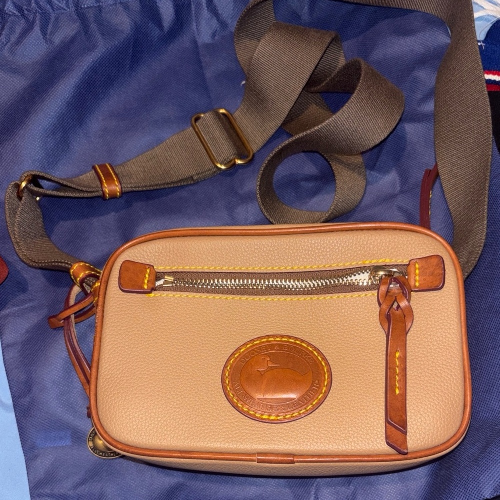 Dooney & Bourke Tan Leather Crossbody Bag with Brown Trim